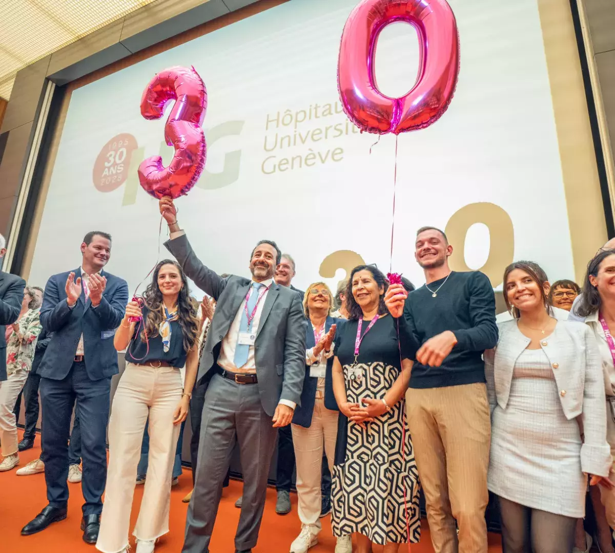 PLACEHOLDER PHOTO_Temps forts 20250904_30ansHUG_cérémonie_3439.jpg