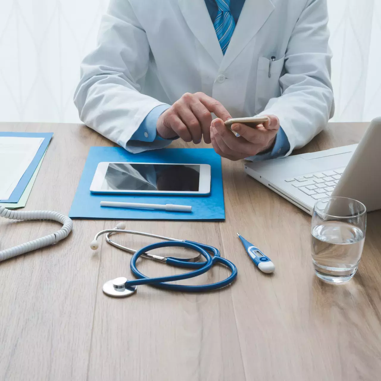 Application réunissant protocoles médicaux