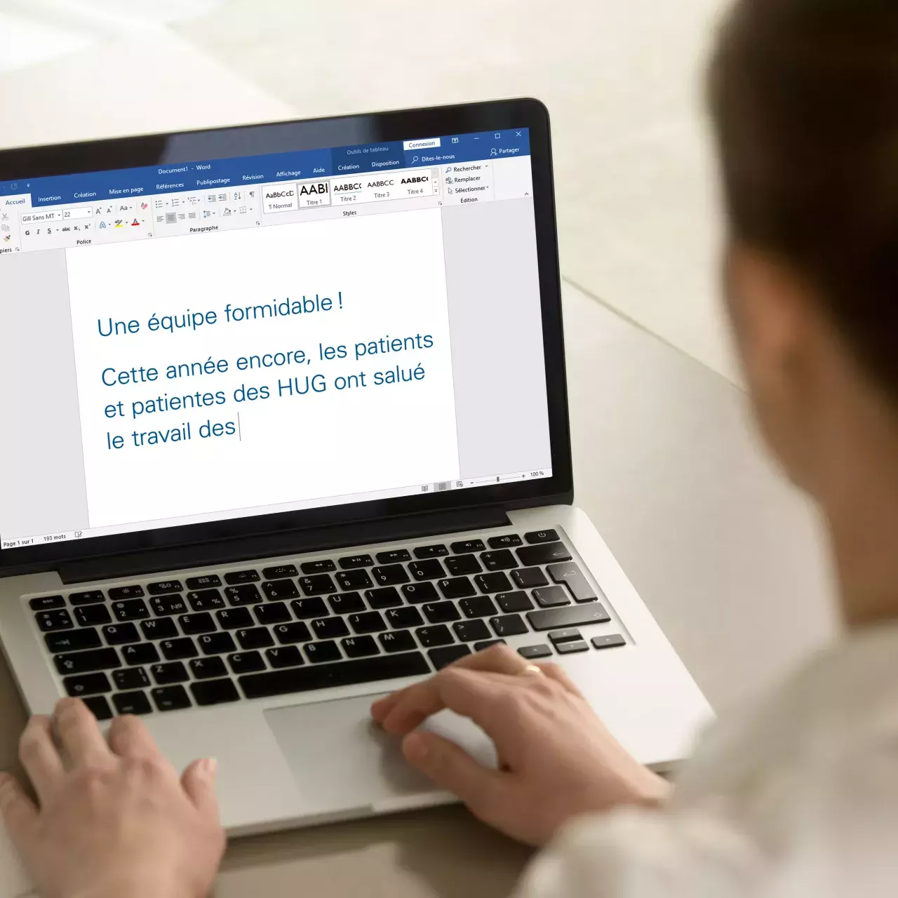 Les HUG adoptent inclusive